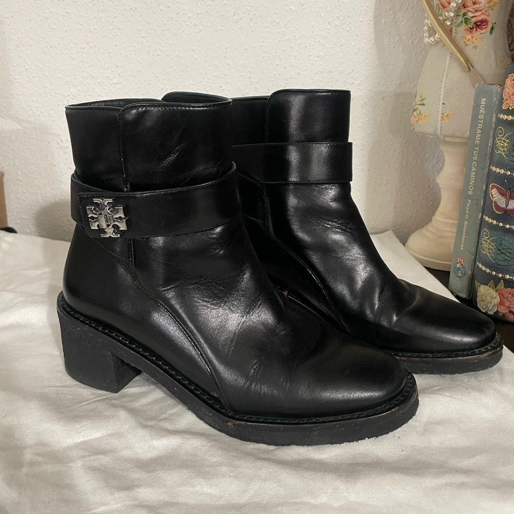 Tory Burch Women Kira Block Heel Booties Black size 6